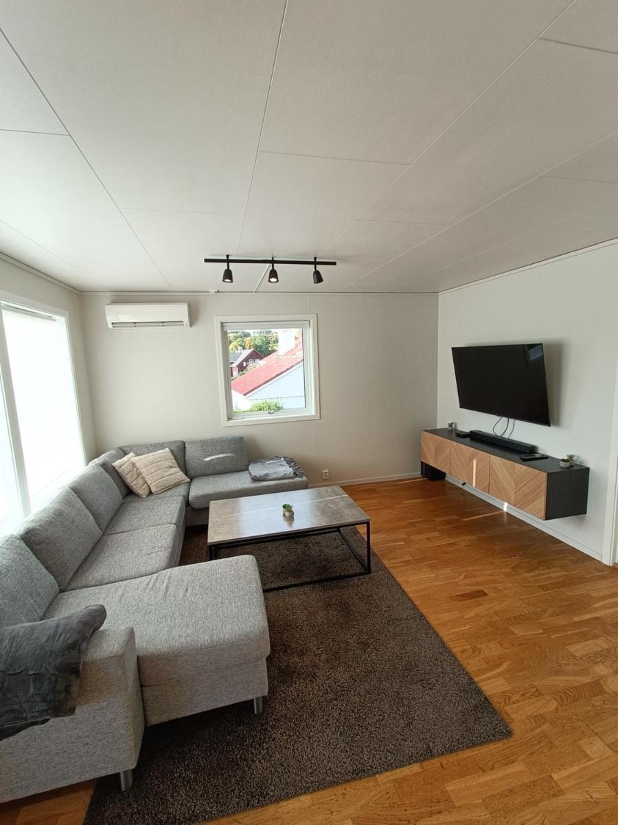 Spacious And Fully Equipped 5 Bedroom House With Free Parking * Stavanger