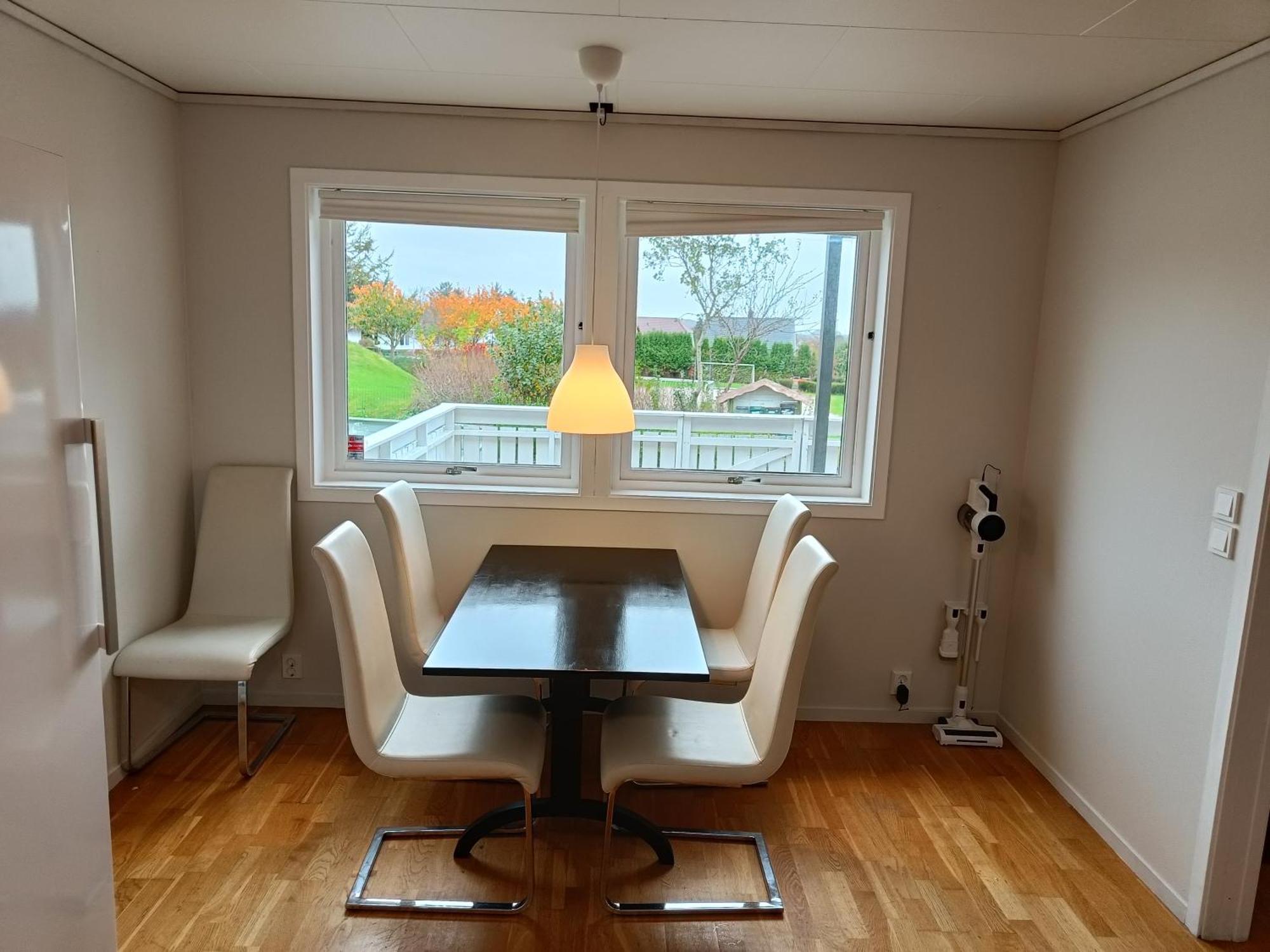 Spacious And Fully Equipped 5 Bedroom House With Free Parking Apartamento *